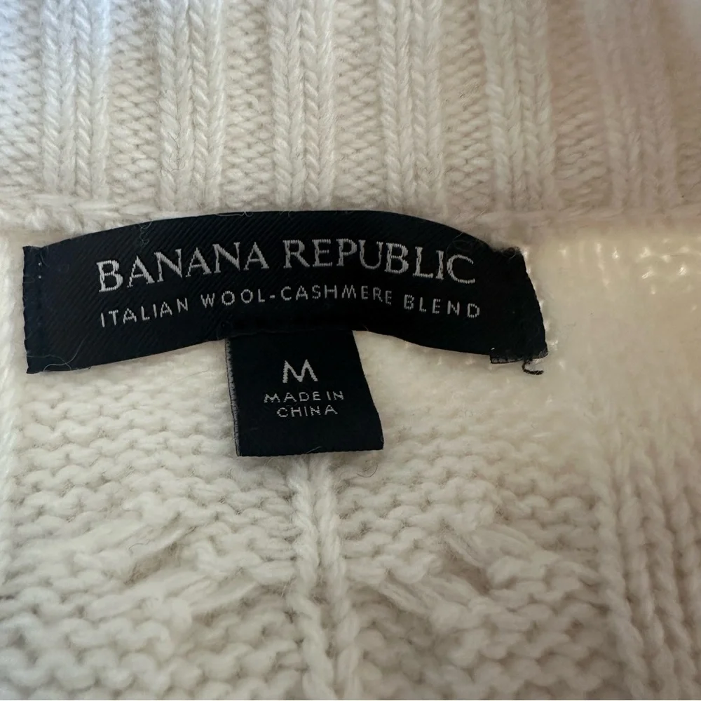 Banana Republic Italian Cashmere Blend Cable Knit Sweater Oversized Medium - Picture 10 of 13